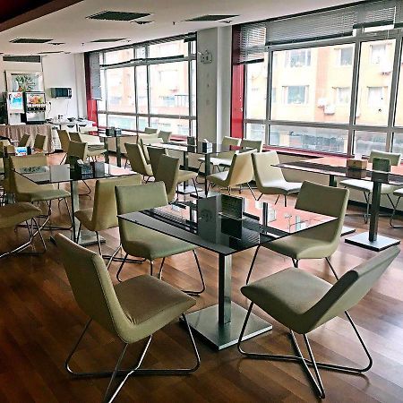 Ibis Dalian Zhongshan Square Extérieur photo