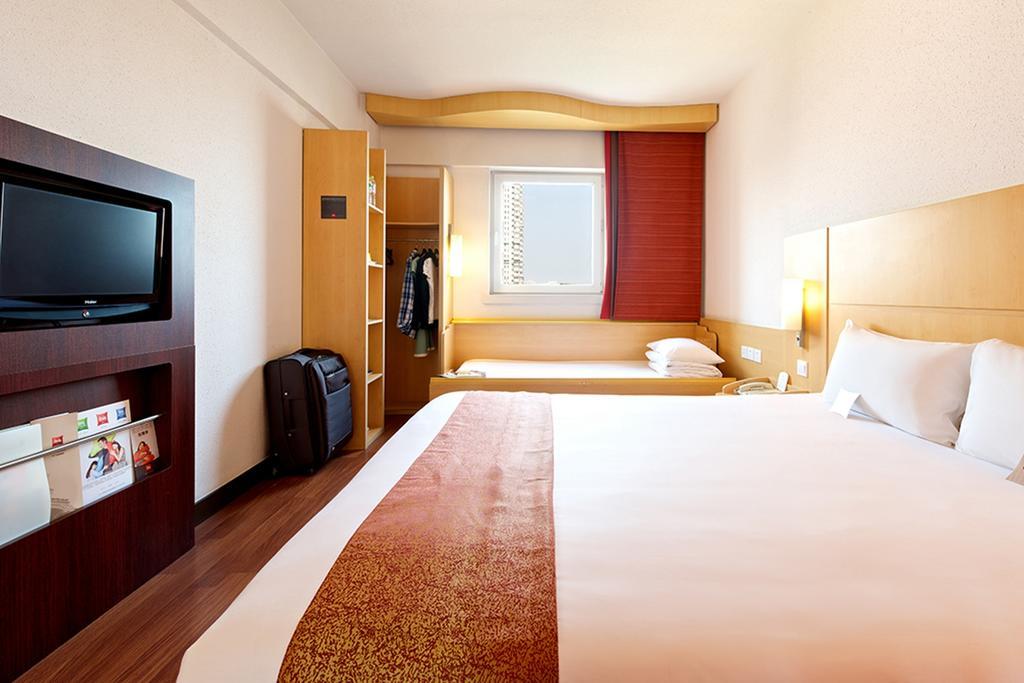 Ibis Dalian Zhongshan Square Extérieur photo