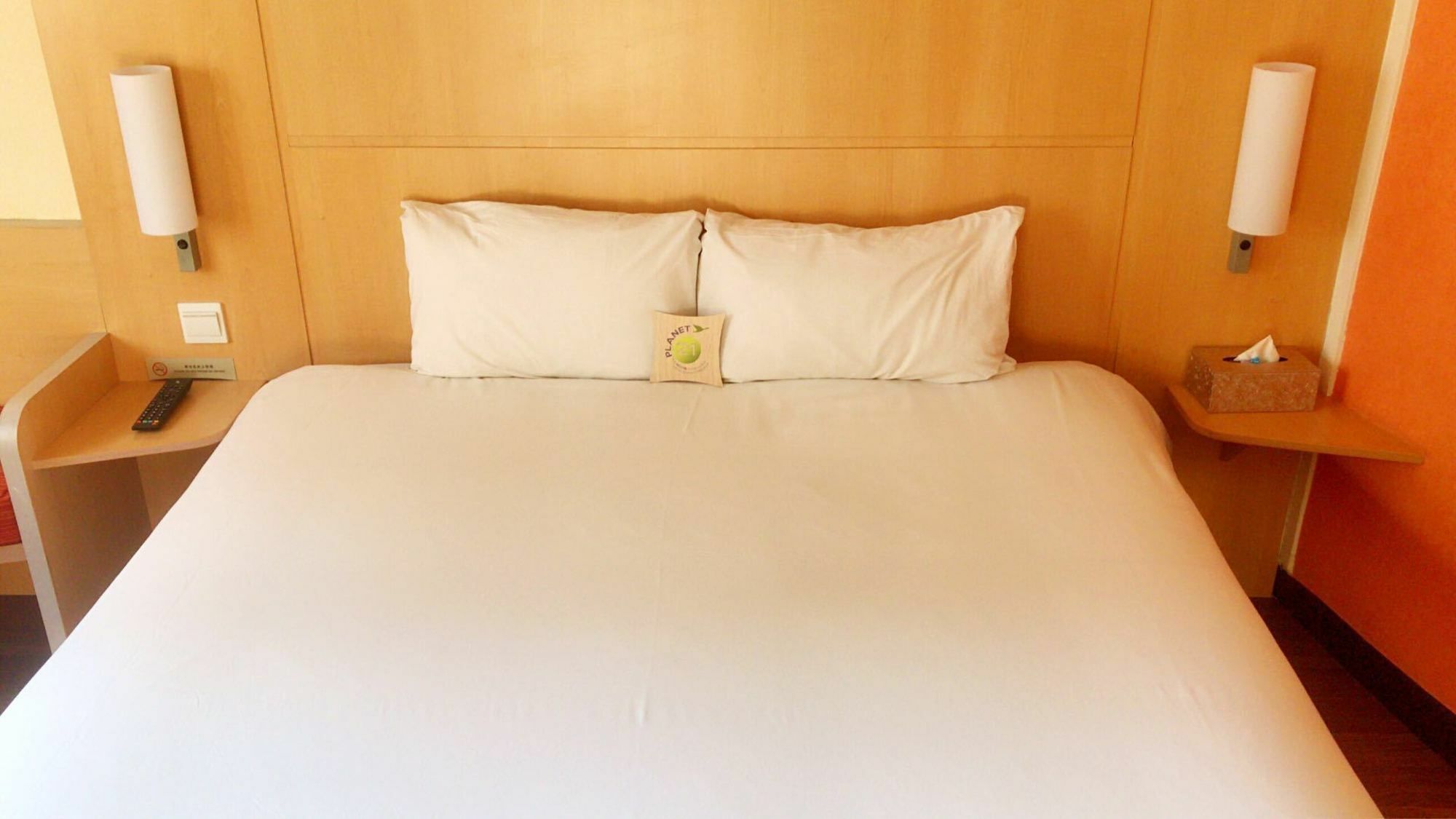 Ibis Dalian Zhongshan Square Extérieur photo